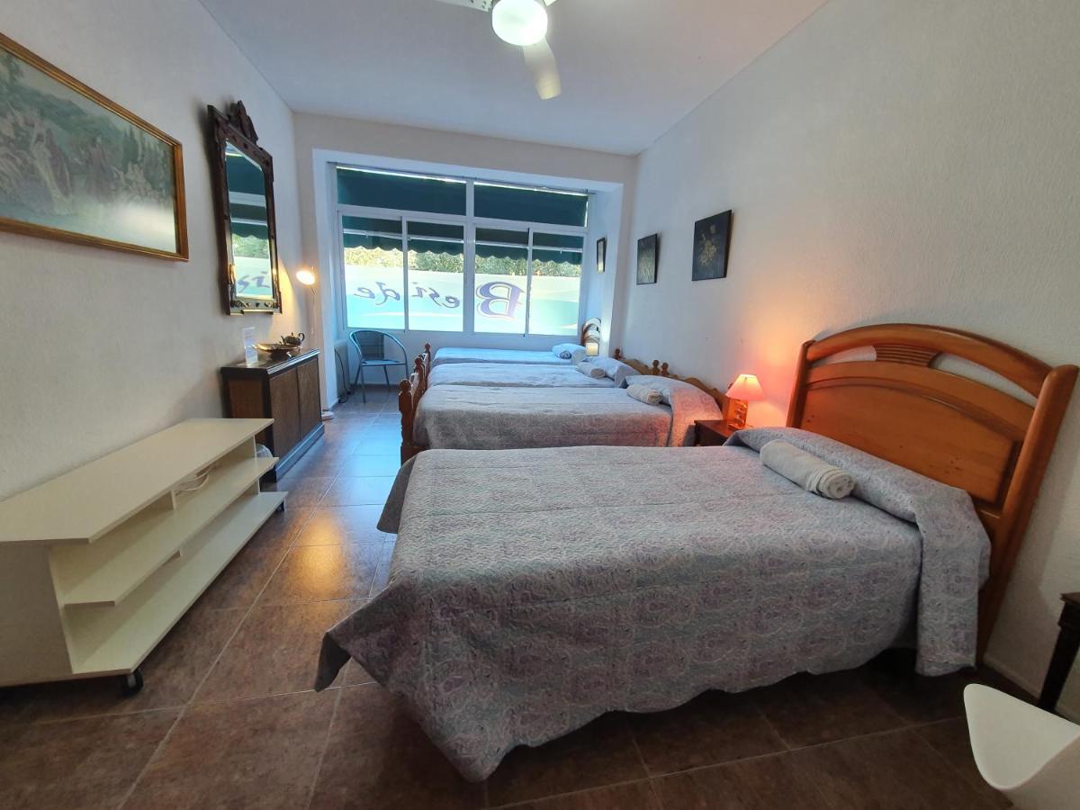 Habitación en casa particular Beside The