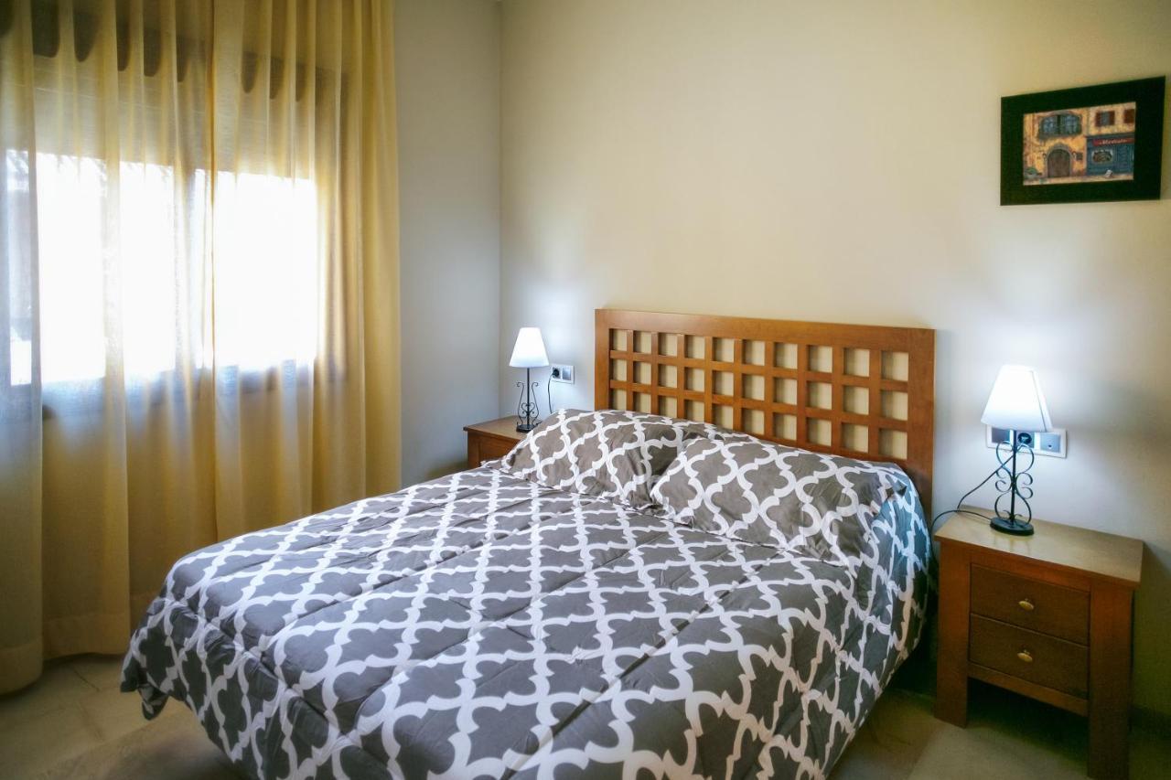Apartamento Turísticos La Castilleja
