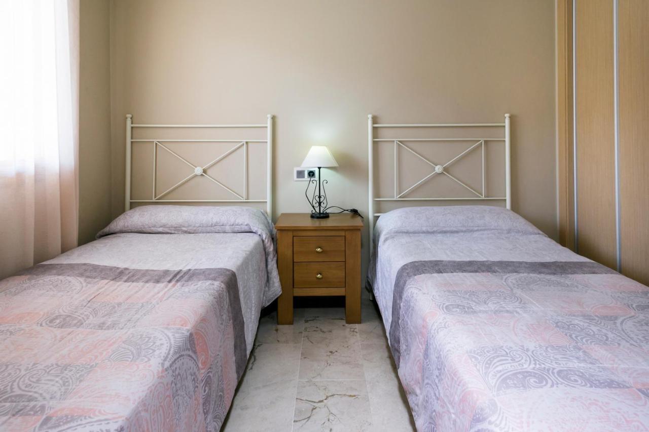 Apartamento Turísticos La Castilleja *