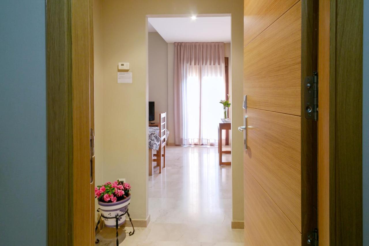Apartamento Turísticos La Castilleja