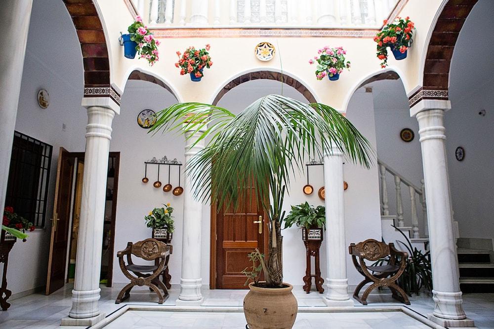 Pensión La Casa De Faroles