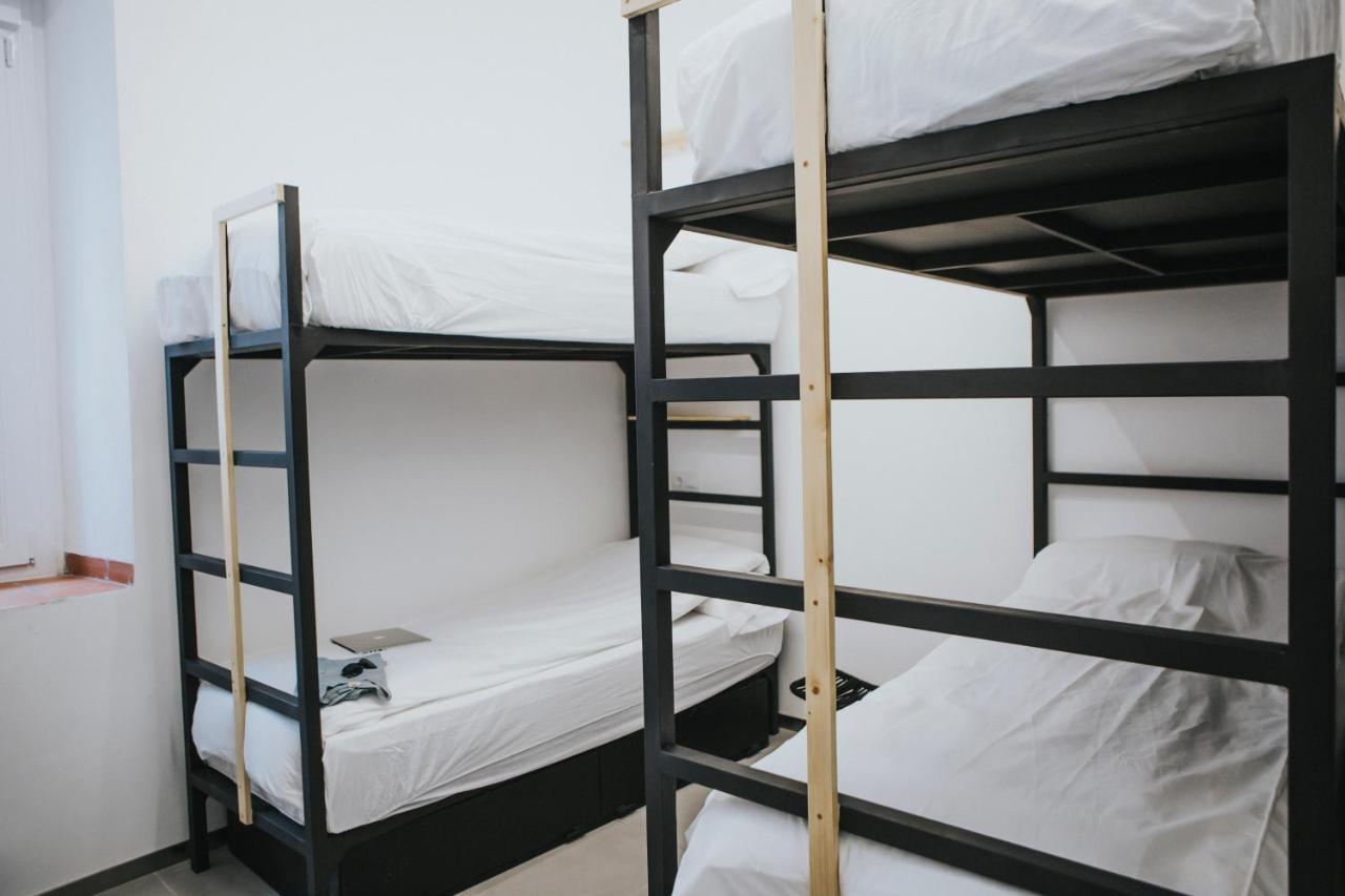 Option Be Hostal *