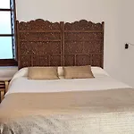 La Pequena Taifa I