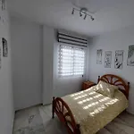 El Patio De Lola
