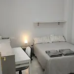 Habitacion Doble Con Bano Privado En Casa Clara