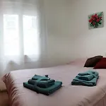 *Apartamento Plaza Colón*