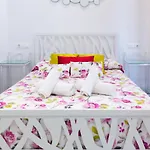 Goya\'S Home