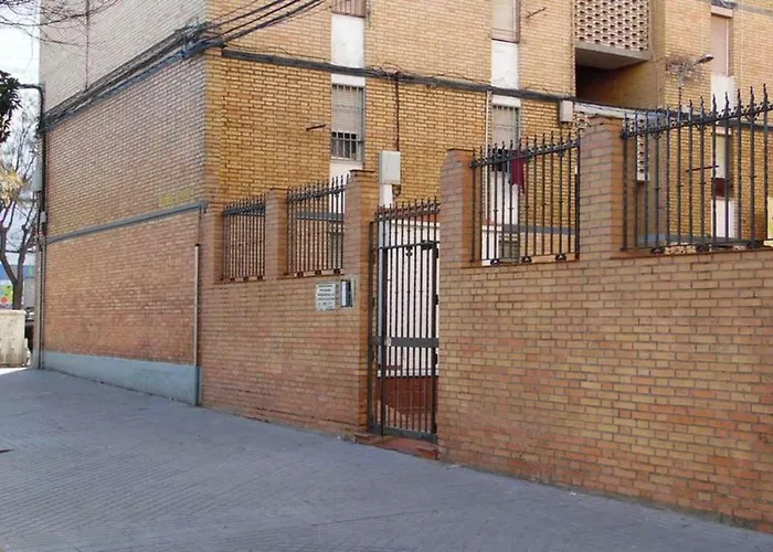 *Puerta Del Rio*