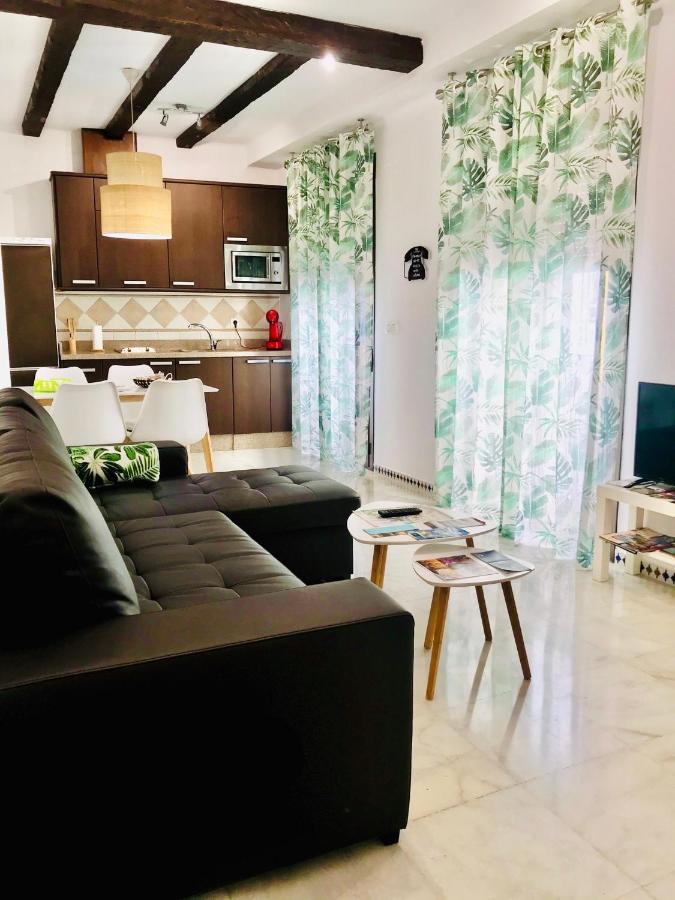 Apartamento Dúplex Con Encanto En Centro Histórico De Córdoba. La Corredera.