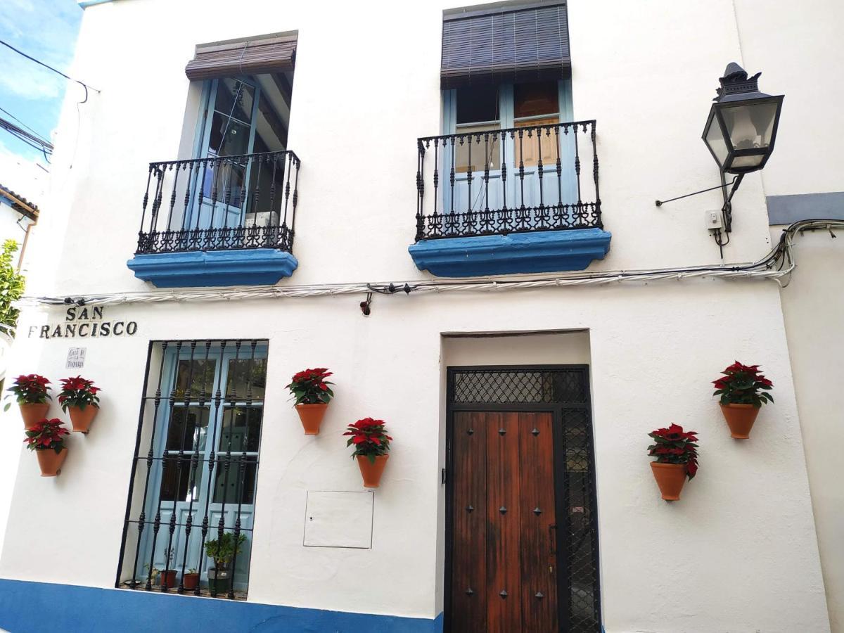 Apartment Vivienda Turistica Califato En Casco Historico