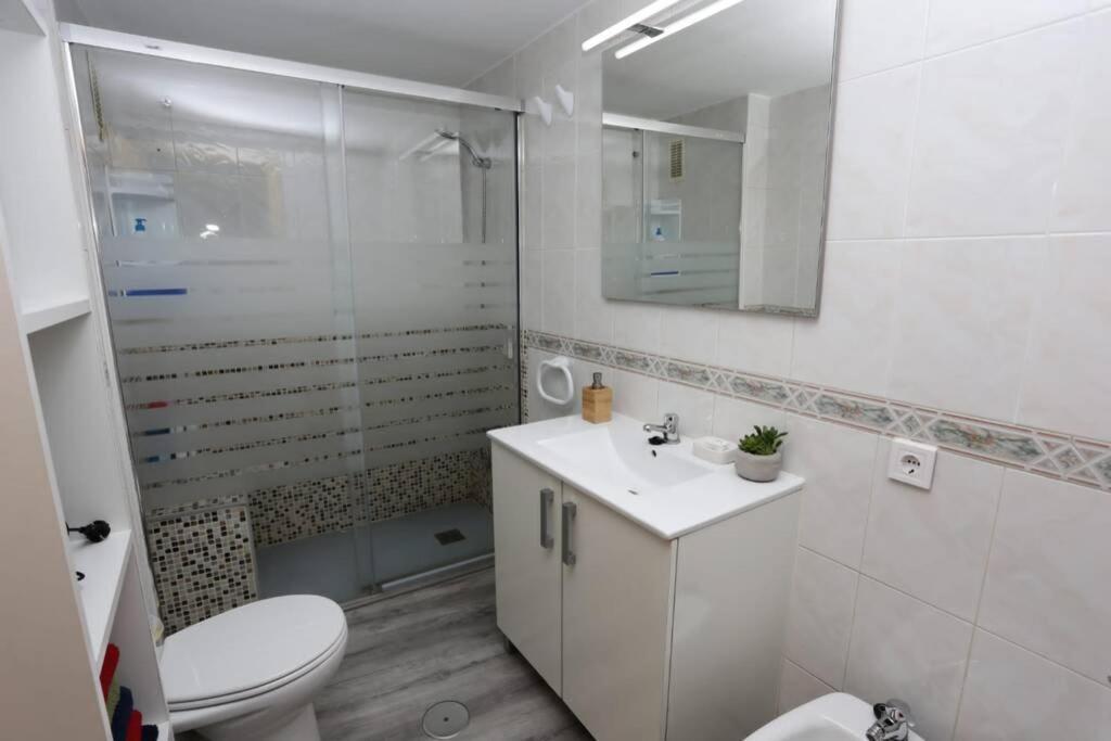 Apartamento Calle San Basilio - Patios. Aparcamiento Gratis *