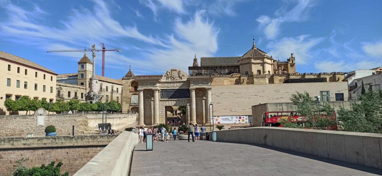 La Pequena Taifa I Cordoba
