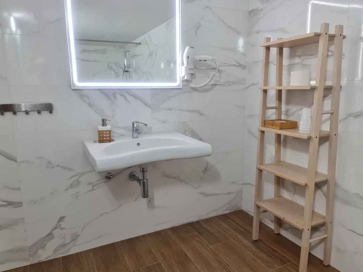 Apartamento La Victoria 1 *