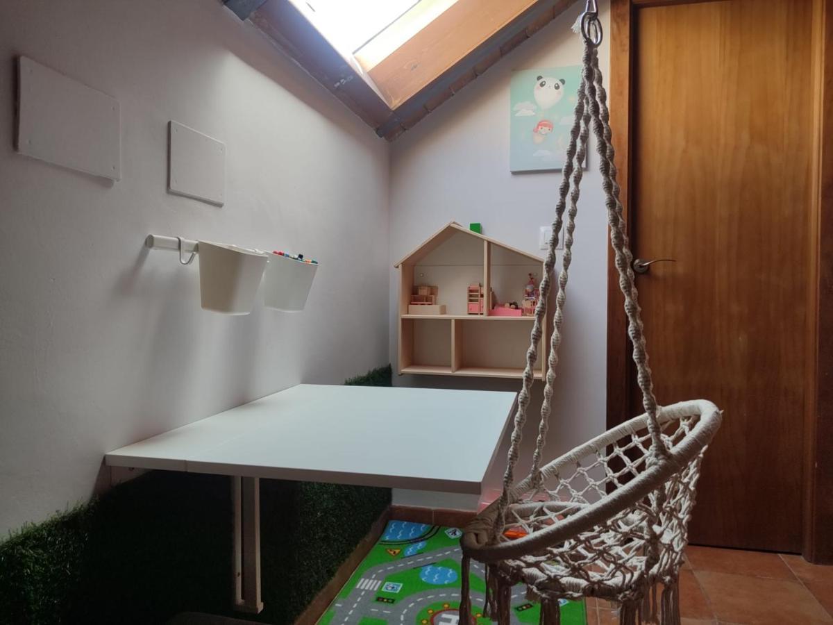 Encanto. Céntrico Tríplex Cerca De La Corredera Y Casco Antiguo. *
