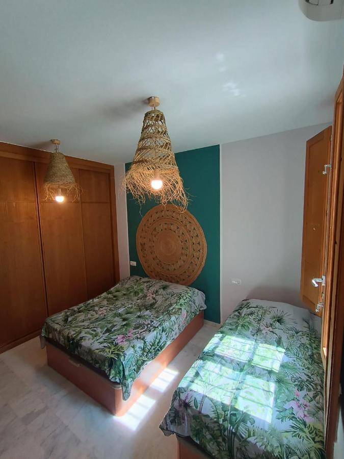 Encanto. Céntrico Tríplex Cerca De La Corredera Y Casco Antiguo. Apartamento