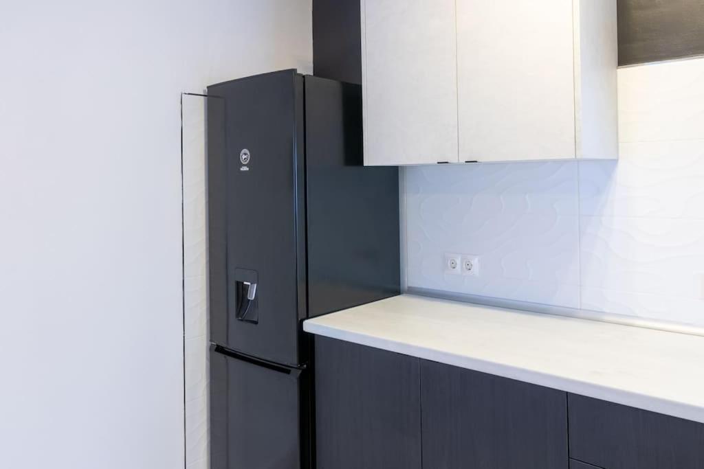 Completo A 5 Minutos Estacion Tren. Apartamento *