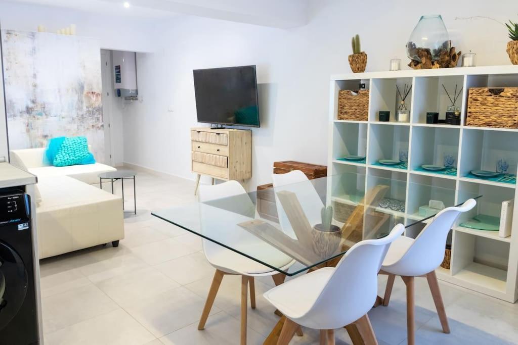 Completo A 5 Minutos Estacion Tren. Apartamento *