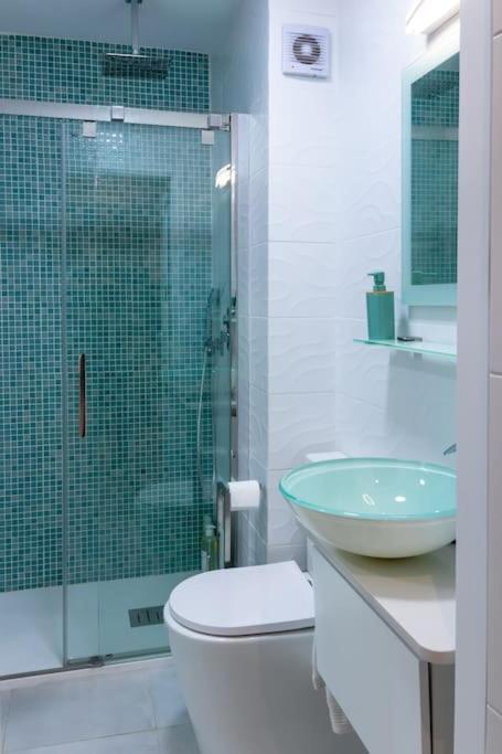 Completo A 5 Minutos Estacion Tren. Apartamento Córdoba