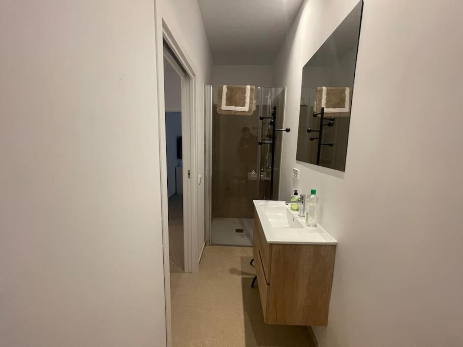 Apartamento Con Jardin Y Piscina En *
