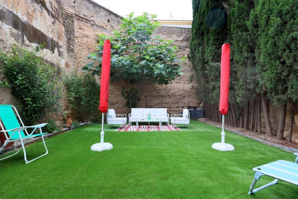 Casa De Patios Amurallados * Córdoba