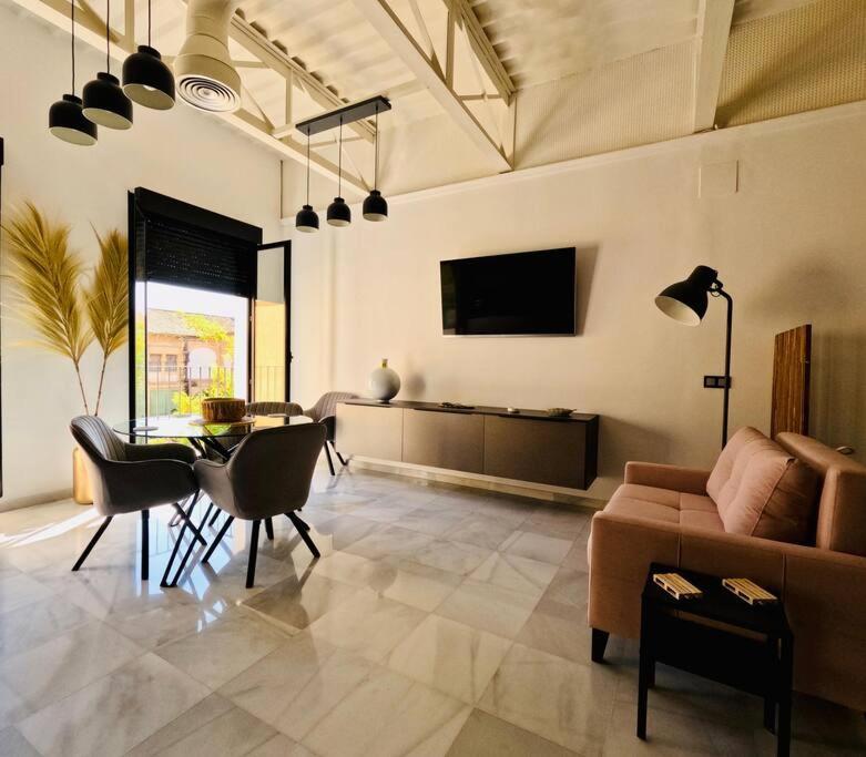 Apartamento Loft Puerta De Capitulares *