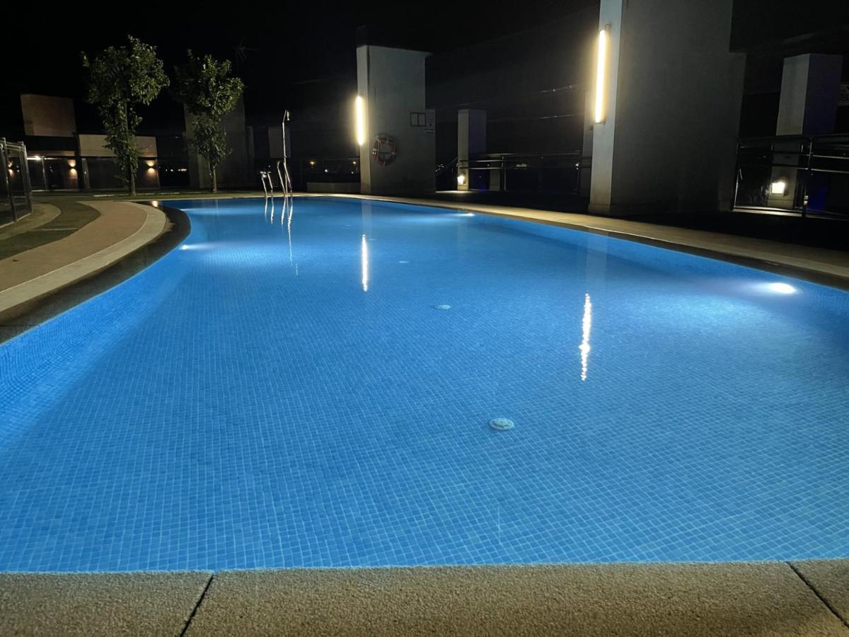 Tecnocordoba Ii Aparcamiento Privado Gratuito Y Piscina *