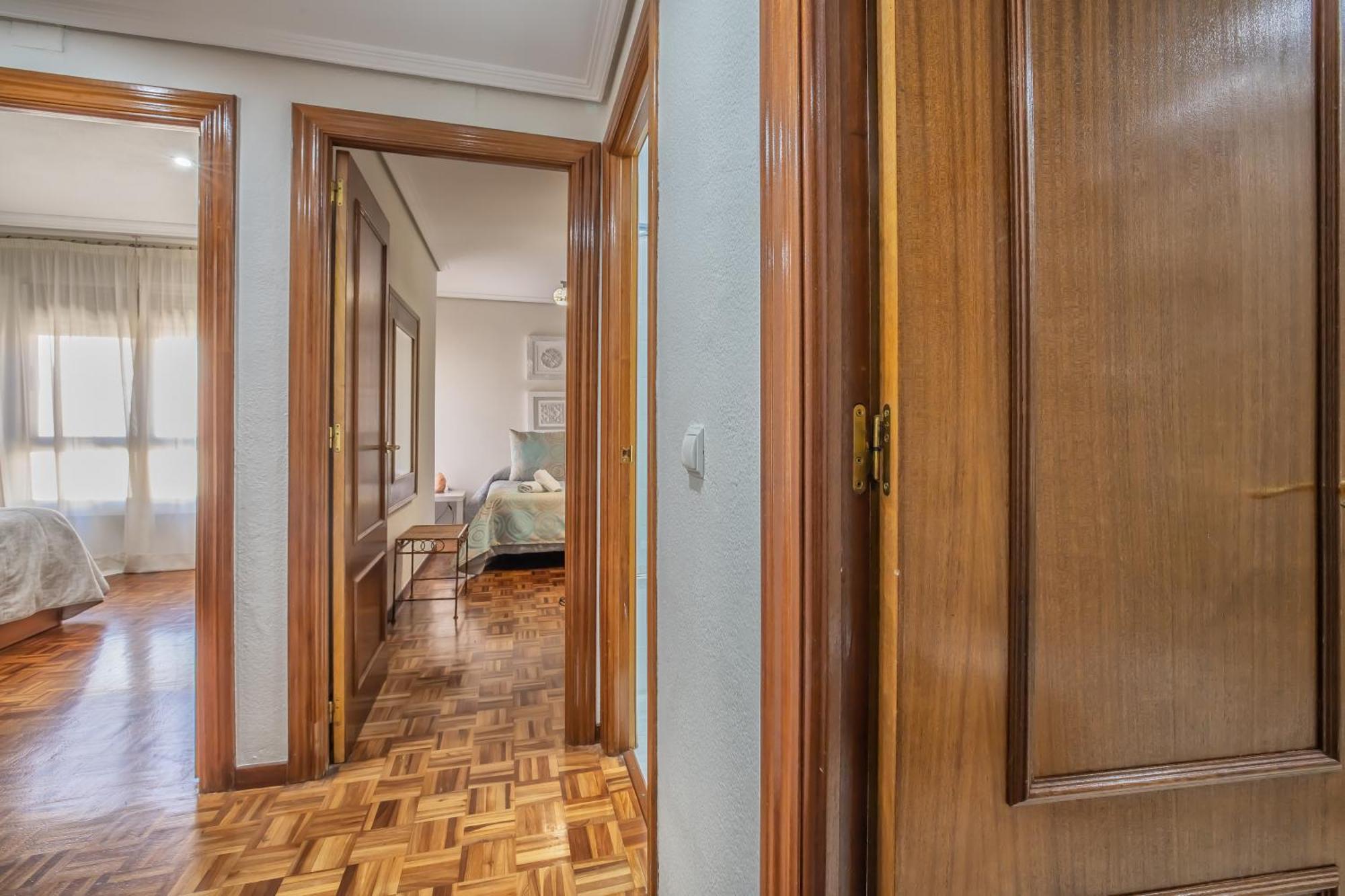 Esmeralda & Centro & Parking Apartment Cordoba