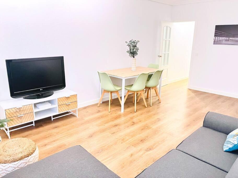 Antala - Enrique Redel Apartment