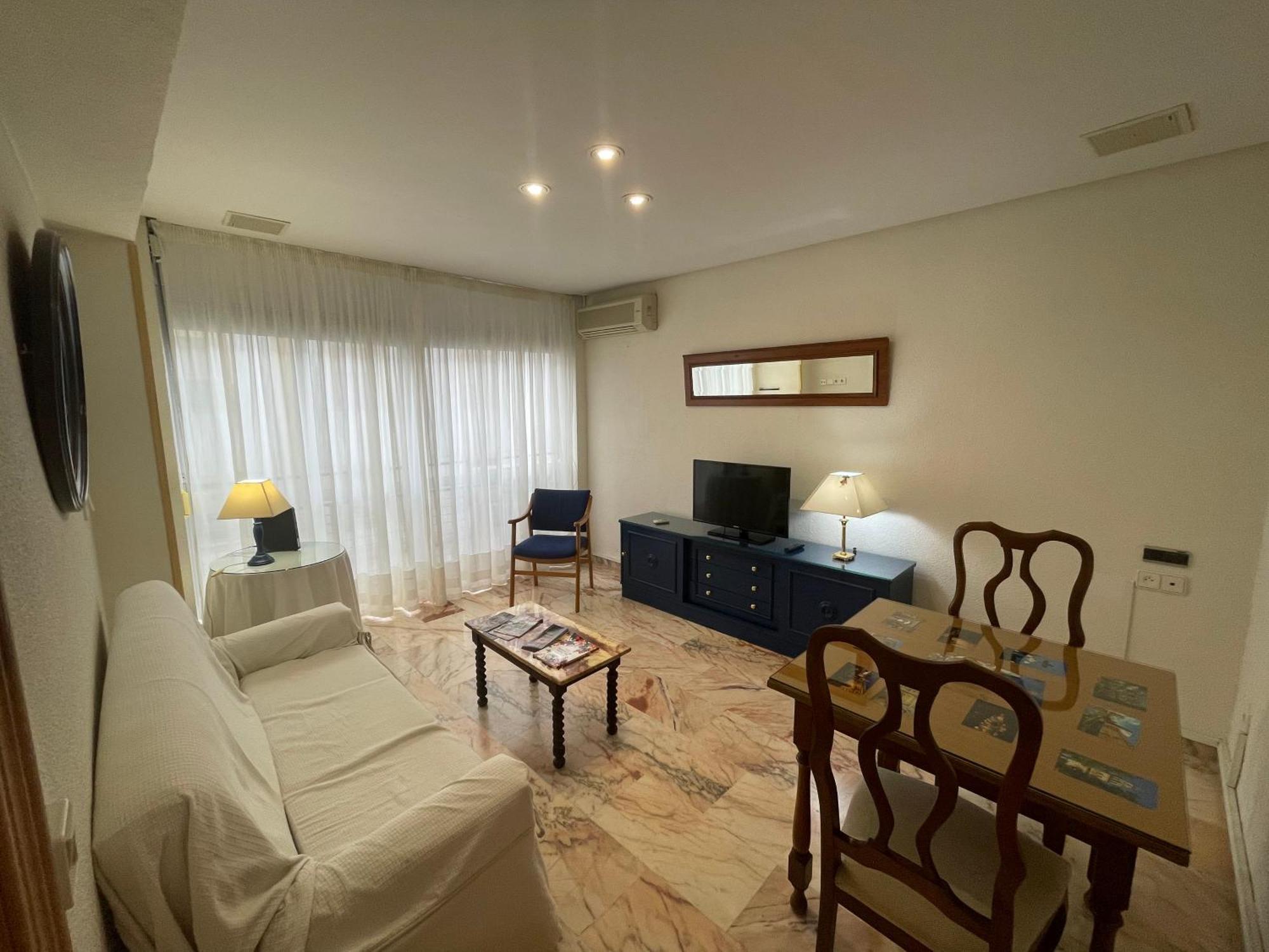Palmones Apartment *