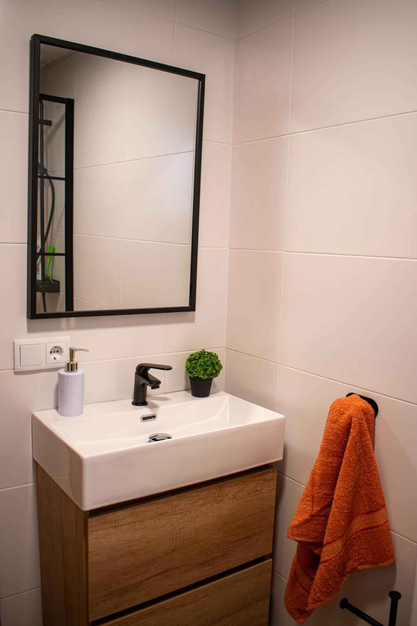 Apartamento Entero, Centro De Con Cochera *