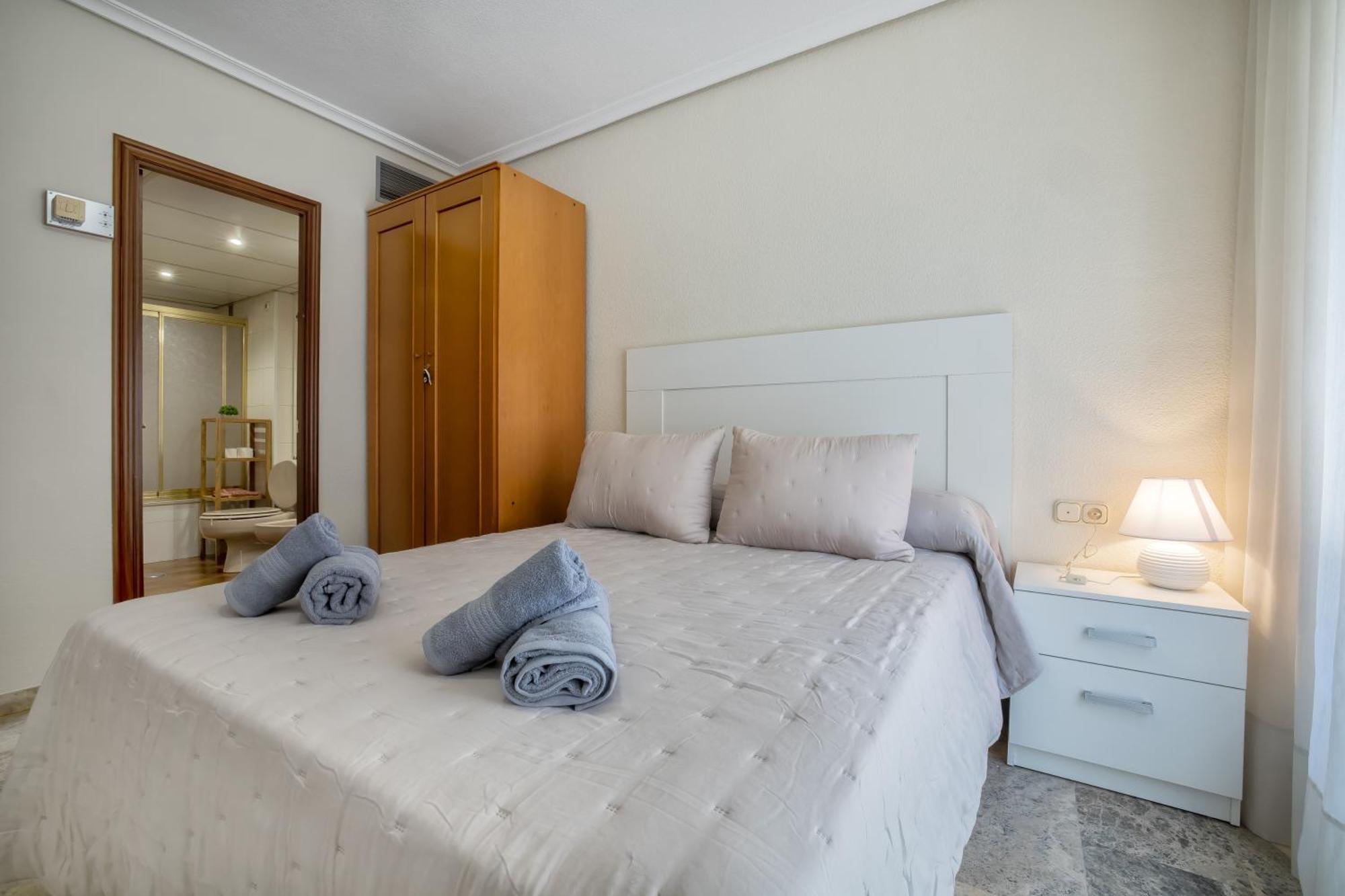R & T Center - Parking Apartamento *