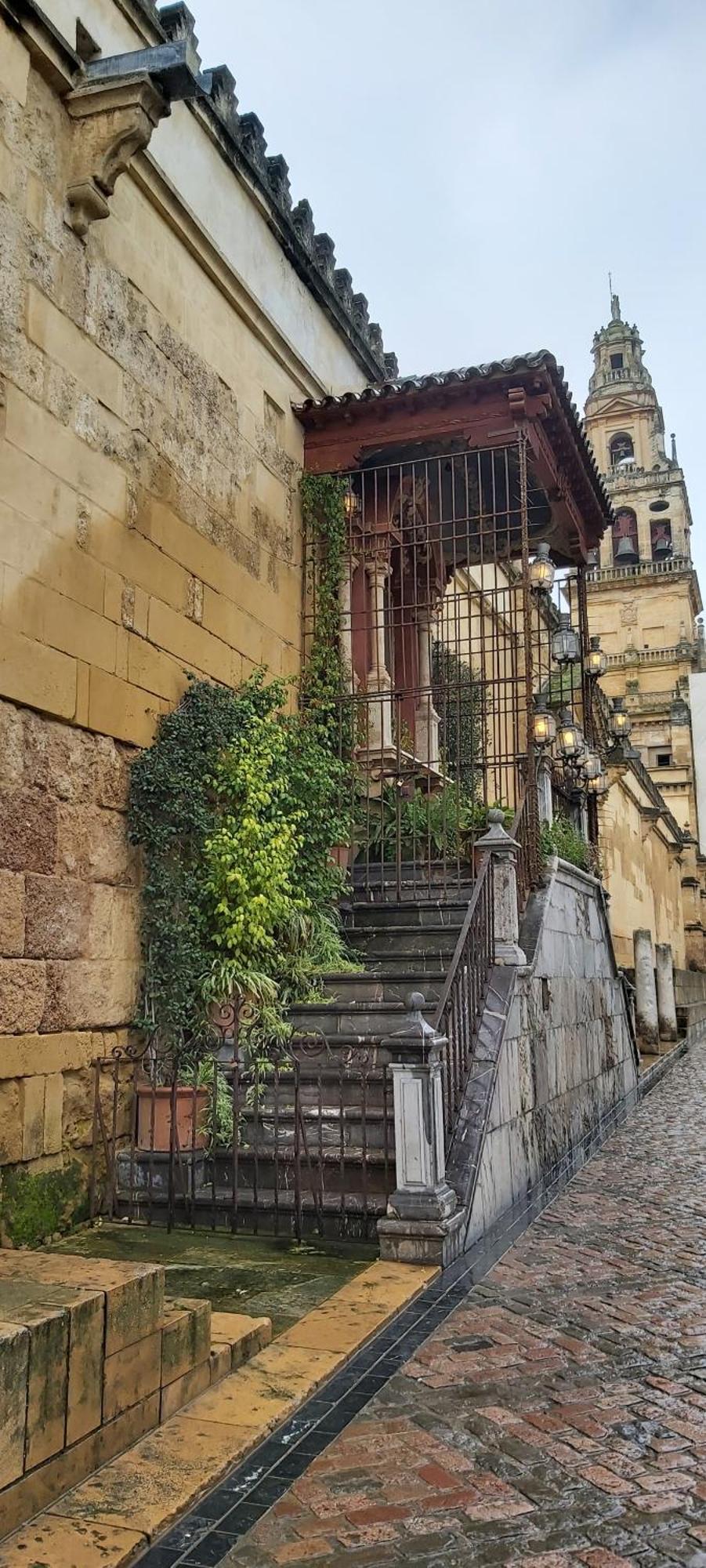 A 20 Metros De La Mezquita Catedral ,apartamentos Turistico Cespedes 5 Apartamento Córdoba