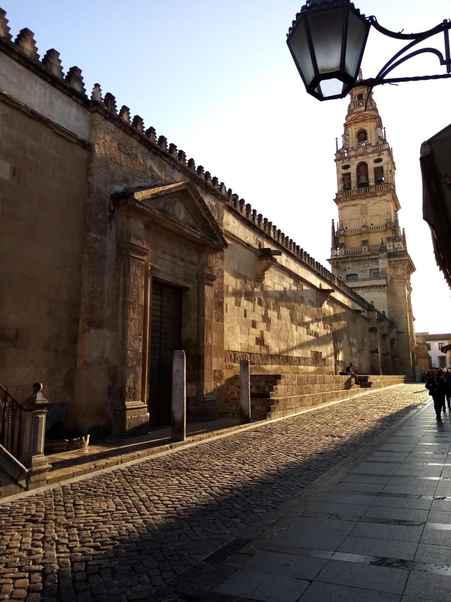 Centro Esencia Cordobesa. Mezquita Apartamento *