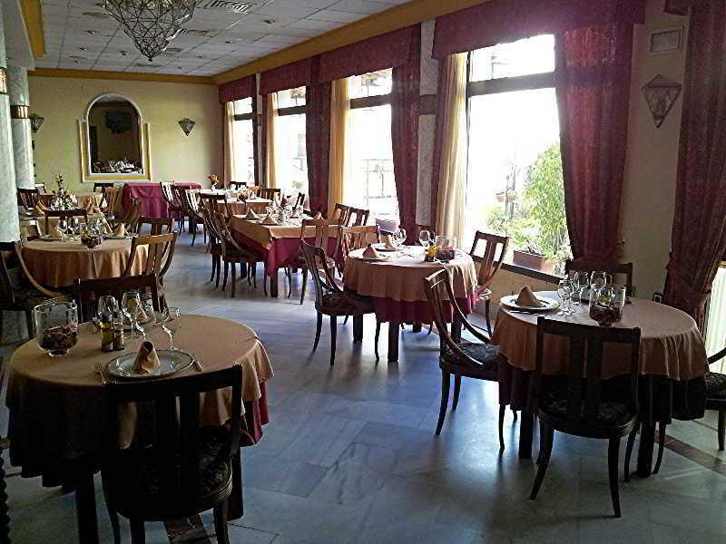 Averroes Hotel