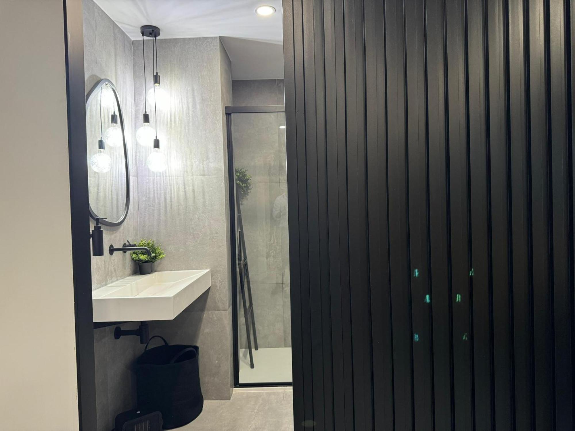 Deluxe Lajuderia Con Parking Gratis Apartamento
