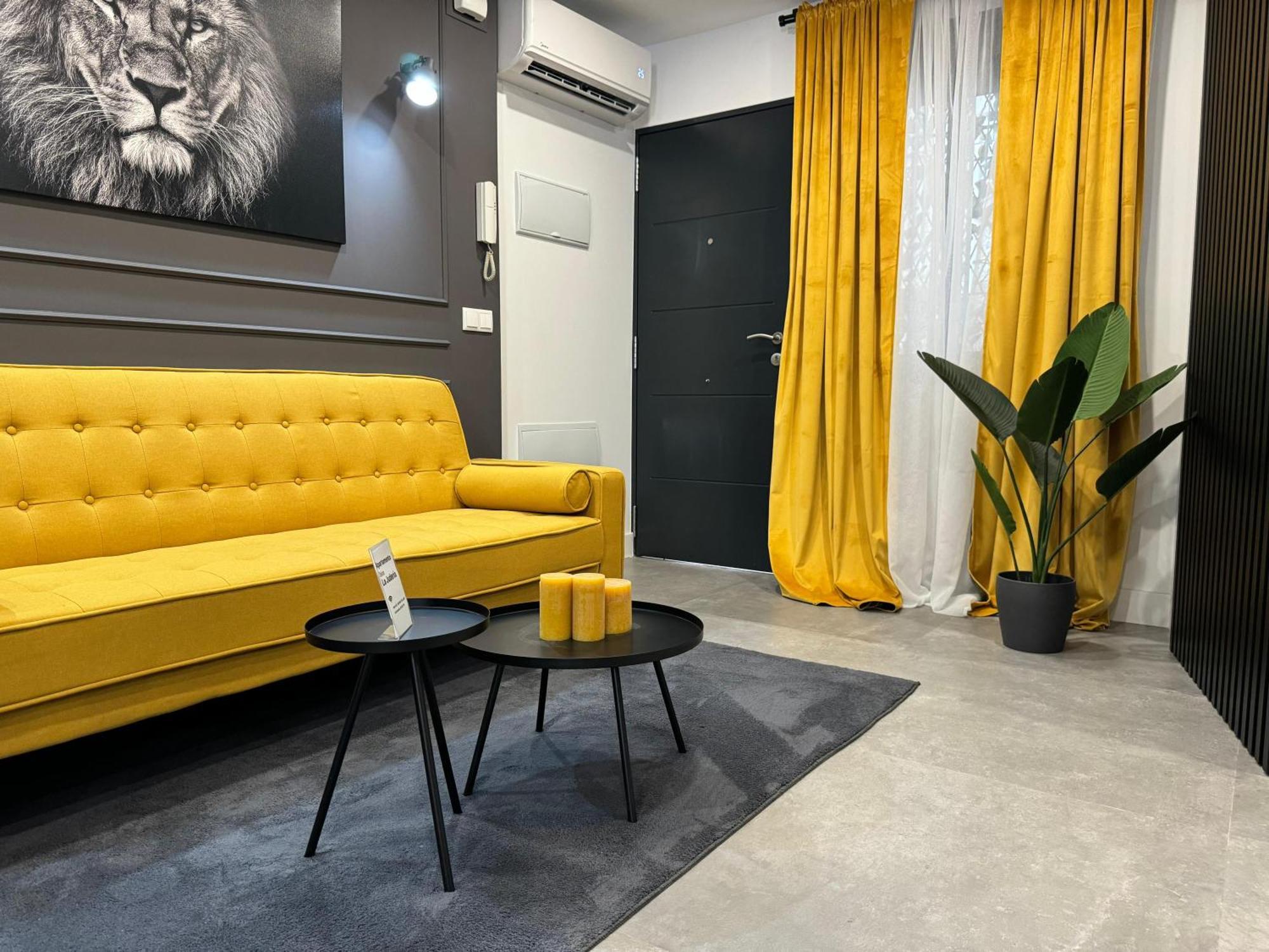 Apartamento Deluxe Lajuderia Con Parking Gratis