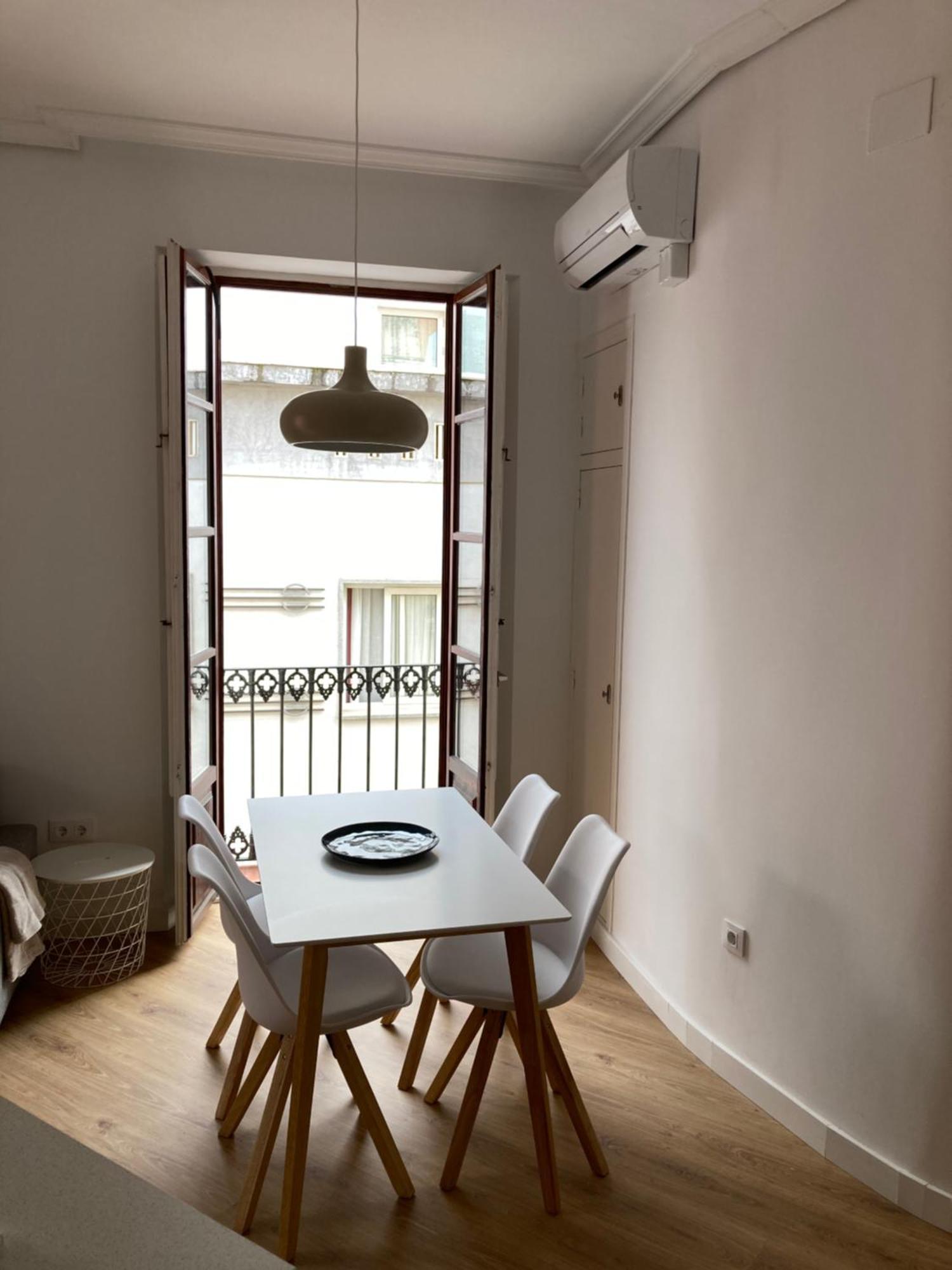Eduardo Dato 9 Apartamento *