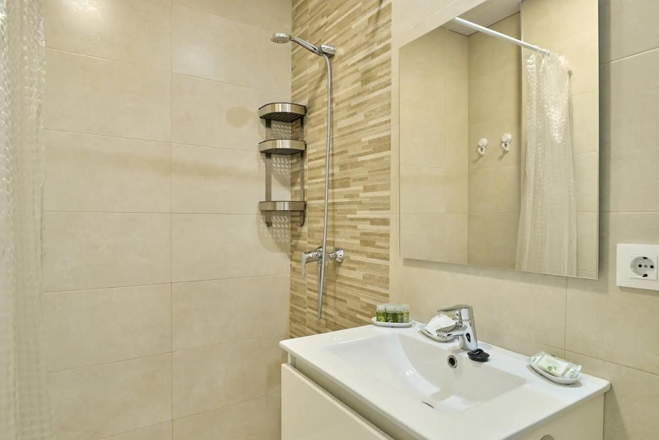 H. Gongora D.m Apartamento *