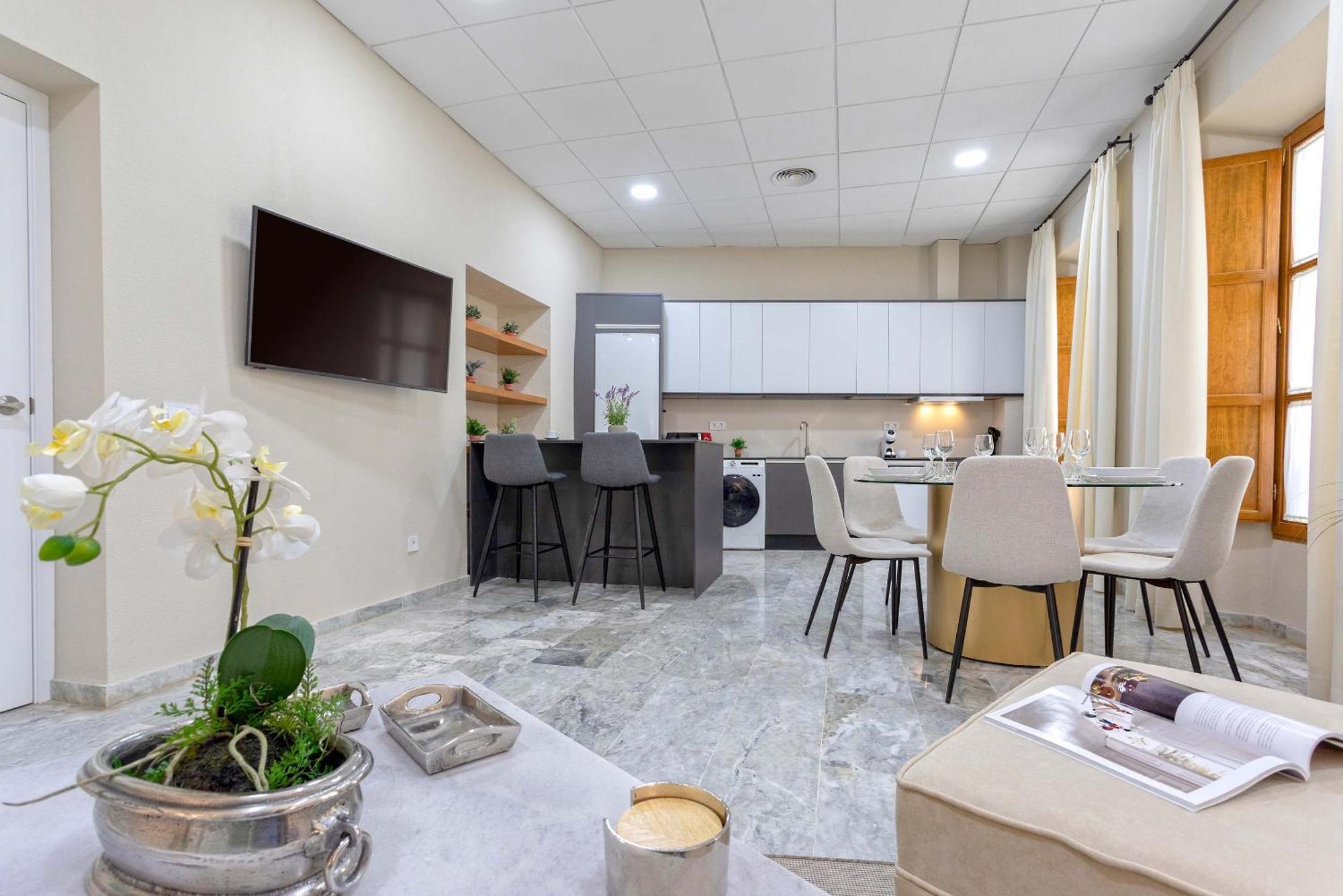 Genteel Plaza De Tendillas Ii Apartment