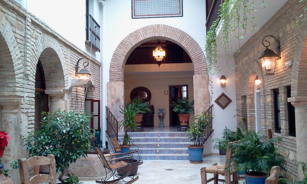De Vallina By Mira Hotel