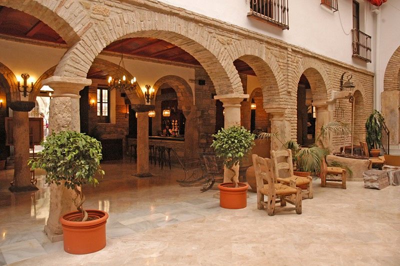 De Vallina By Mira Hotel 3*