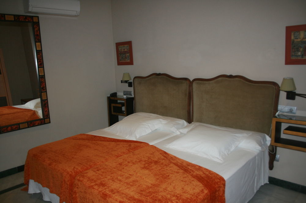 Conde De Cárdenas 2* Córdoba