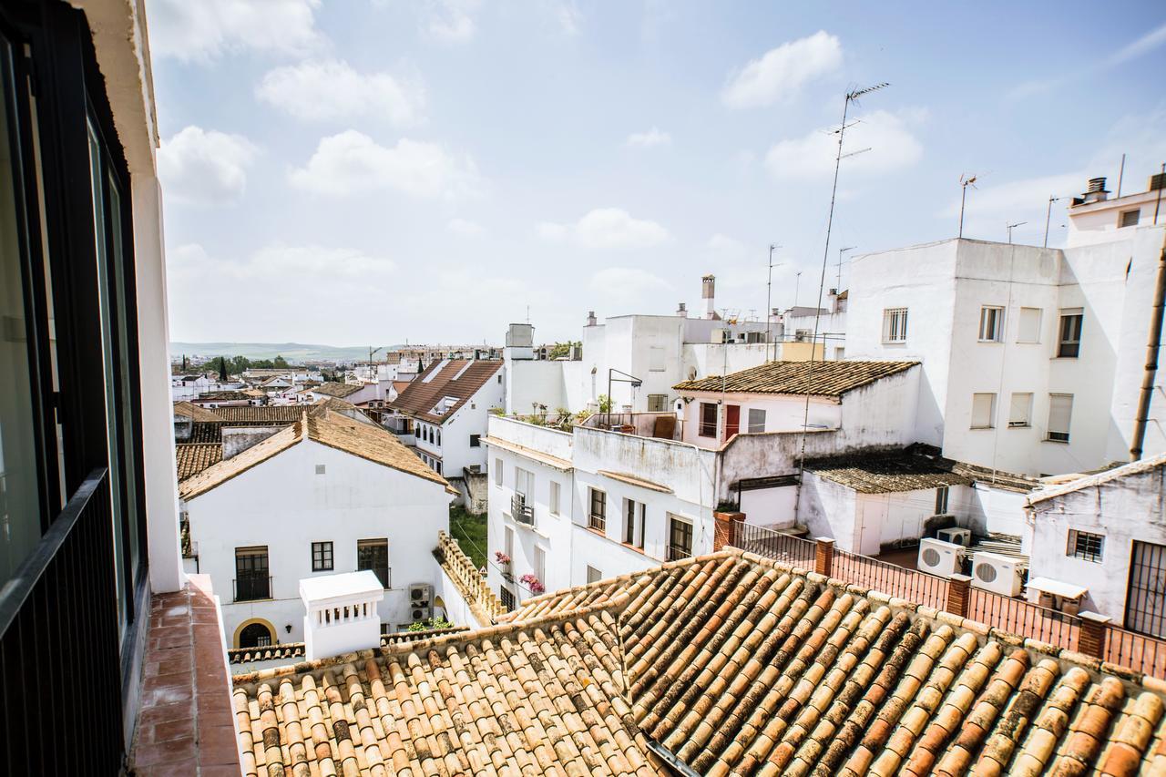 Patios Del Orfebre Pensión