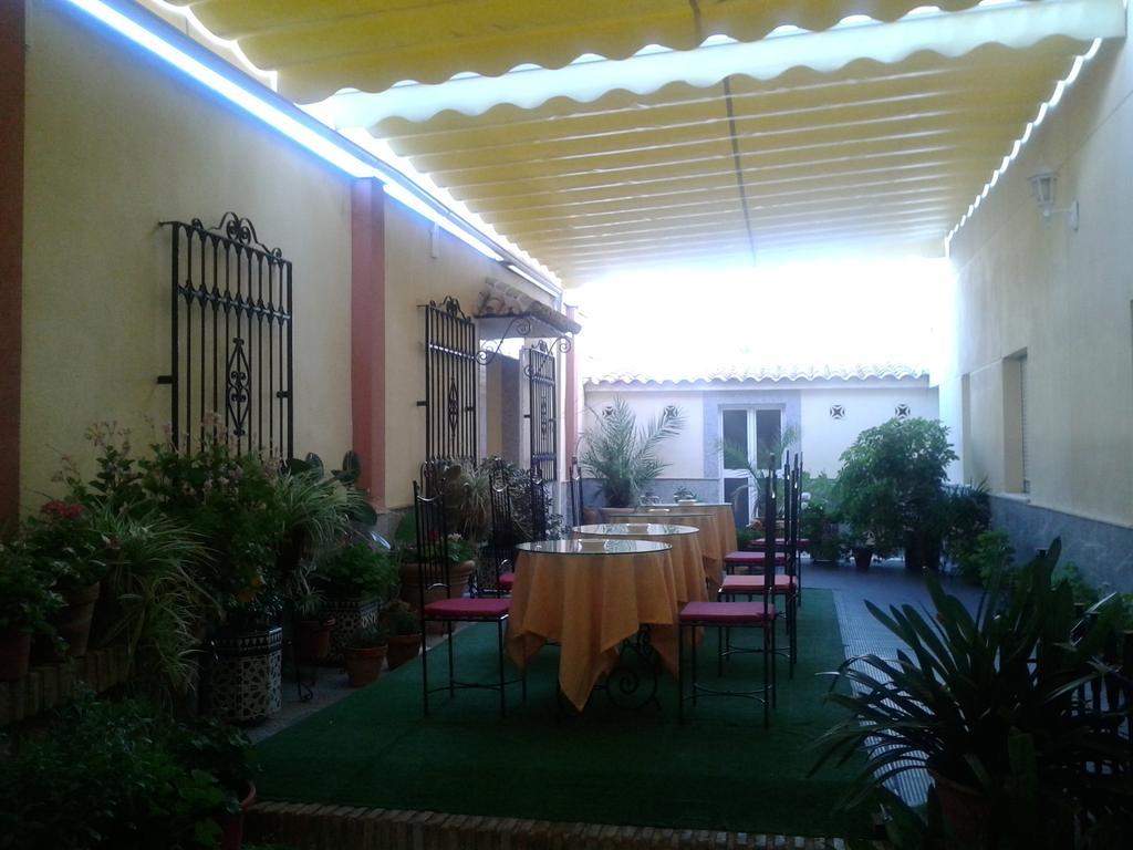 Maximiano Herculeo Hotel 2*