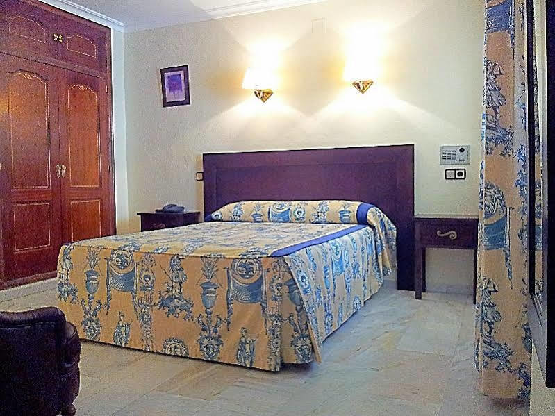 Averroes Hotel