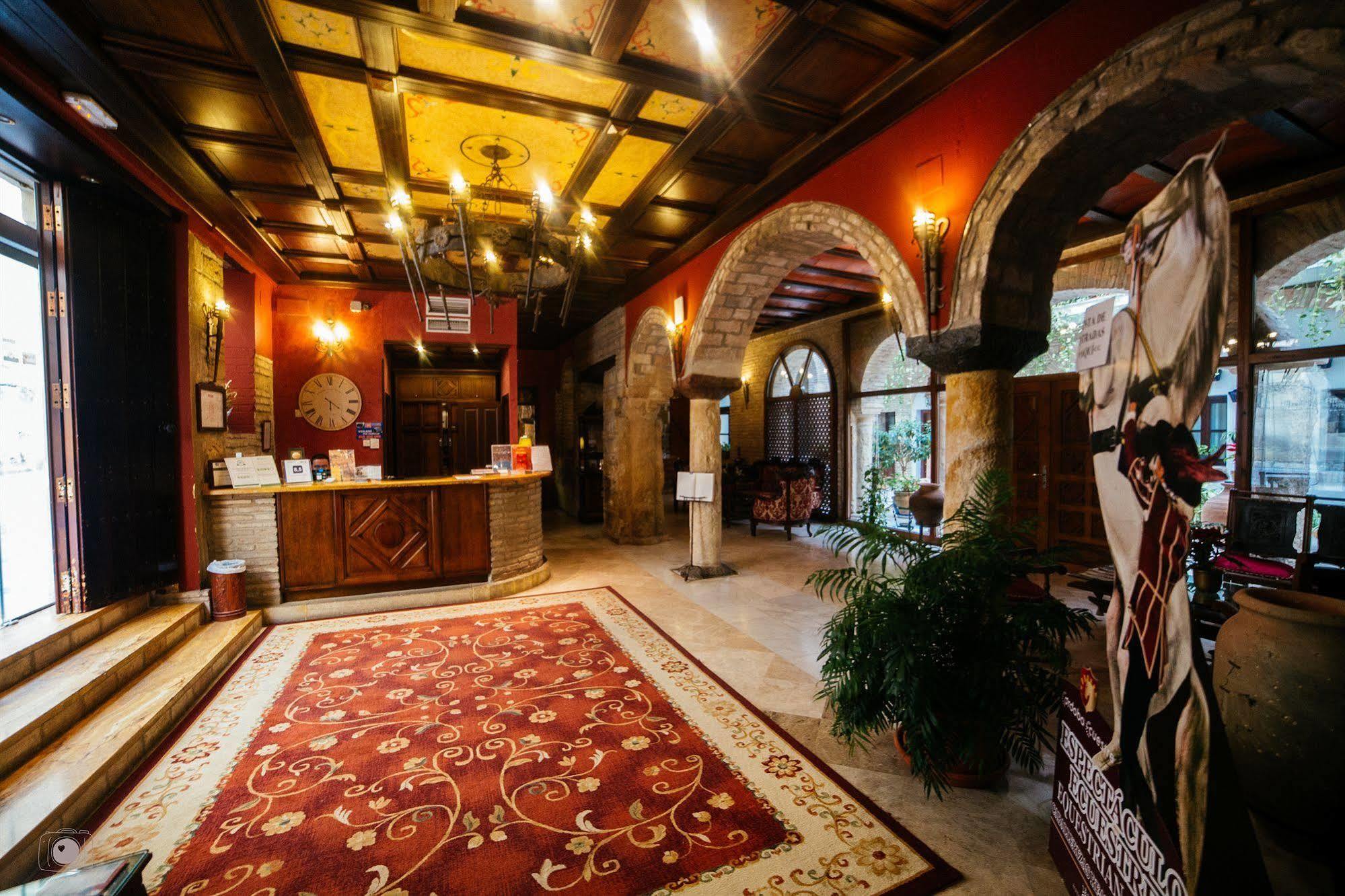 De Vallina By Mira Hotel