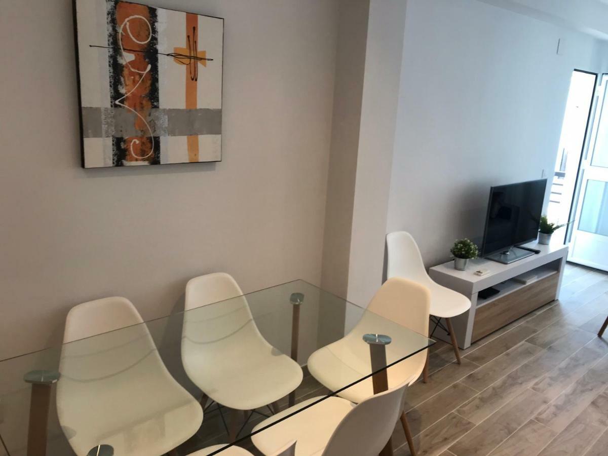 Apart. Junto A Parque Ciudad Jardin Apartment Cordoba