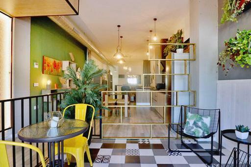 Loft Station *