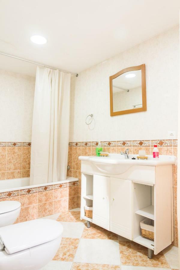 Сasa de vacaciones Fantástico Chalet Con Piscina En Avenida Del Brillante Córdoba