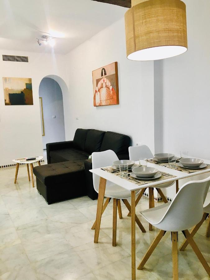 Apartamento Dúplex Con Encanto En Centro Histórico De Córdoba. La Corredera. *